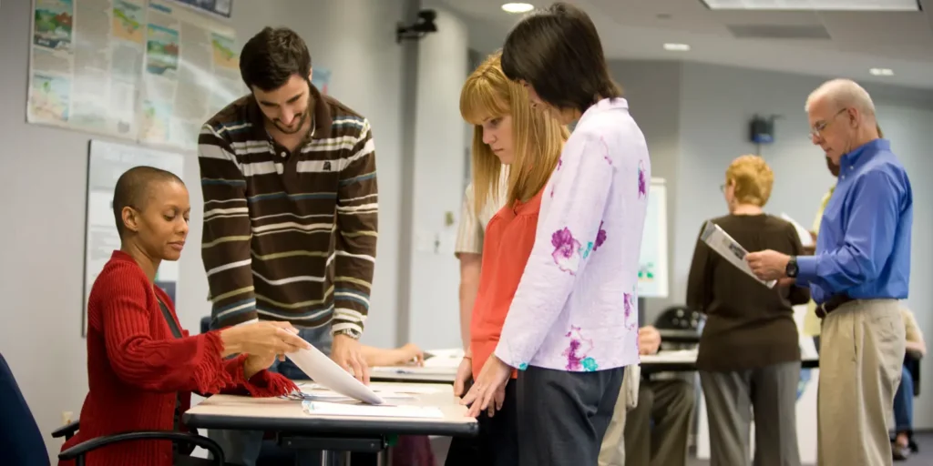 Team of healthcare professionals collaborating to build a targeted Epidemiologist Mailing List