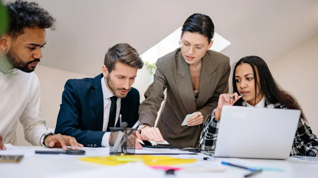 Building a verified chief information officer email database for B2B technology marketing