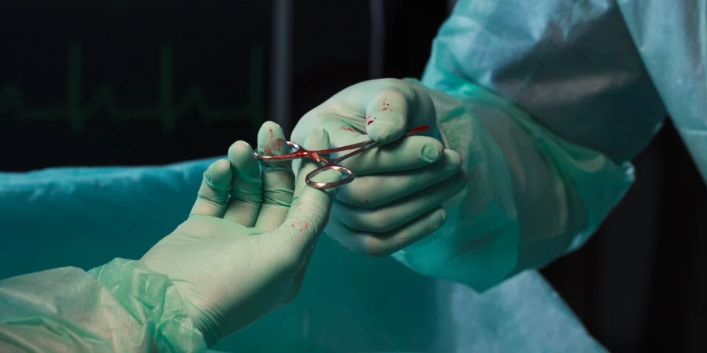 How to Use ResearchCaptive’s Hand Surgeon Email List for Lead Generation