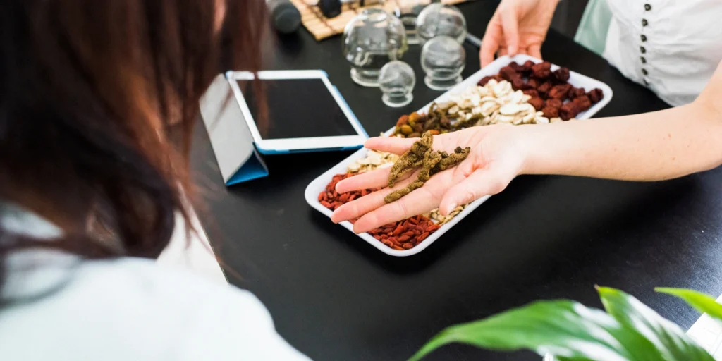 Key Components of a High-Quality Acupuncturist Email List