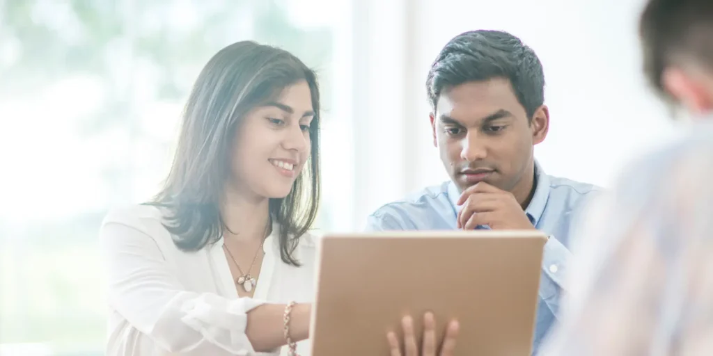 Maintaining and updating family practitioners mailing list with verified healthcare contacts for accurate B2B marketing outreach